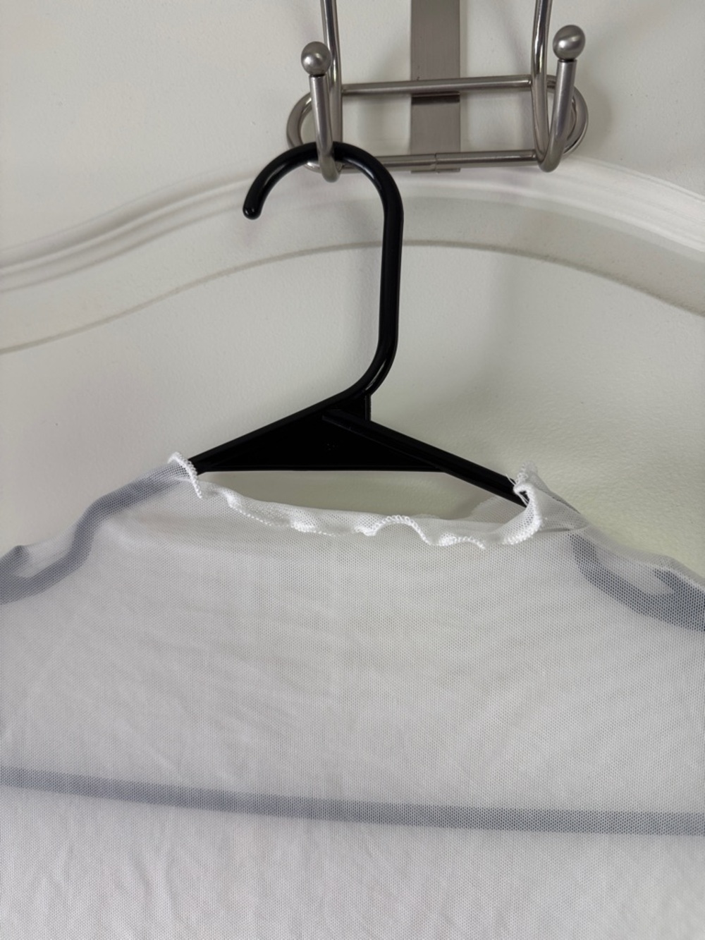 Women’s White Long Sleeve Sheer Mock Neck Top / AA69 - Picture 2 of 3